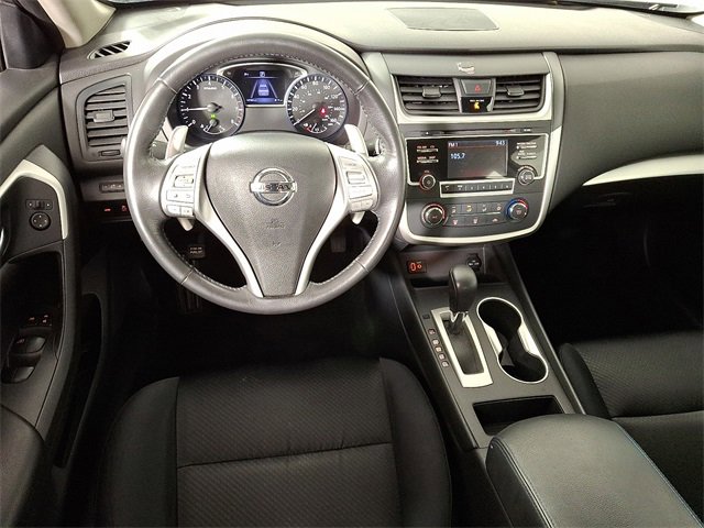 Used 2017 Nissan Altima 2.5 SR video 2