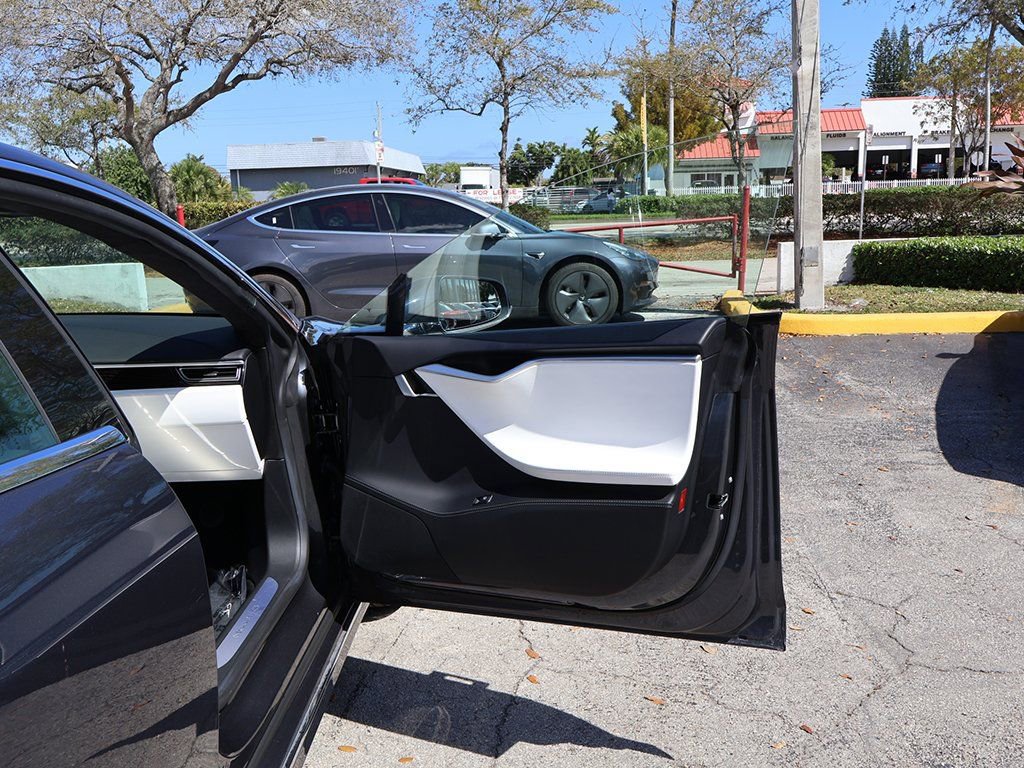 Used 2017 Tesla Model S 75 image 20