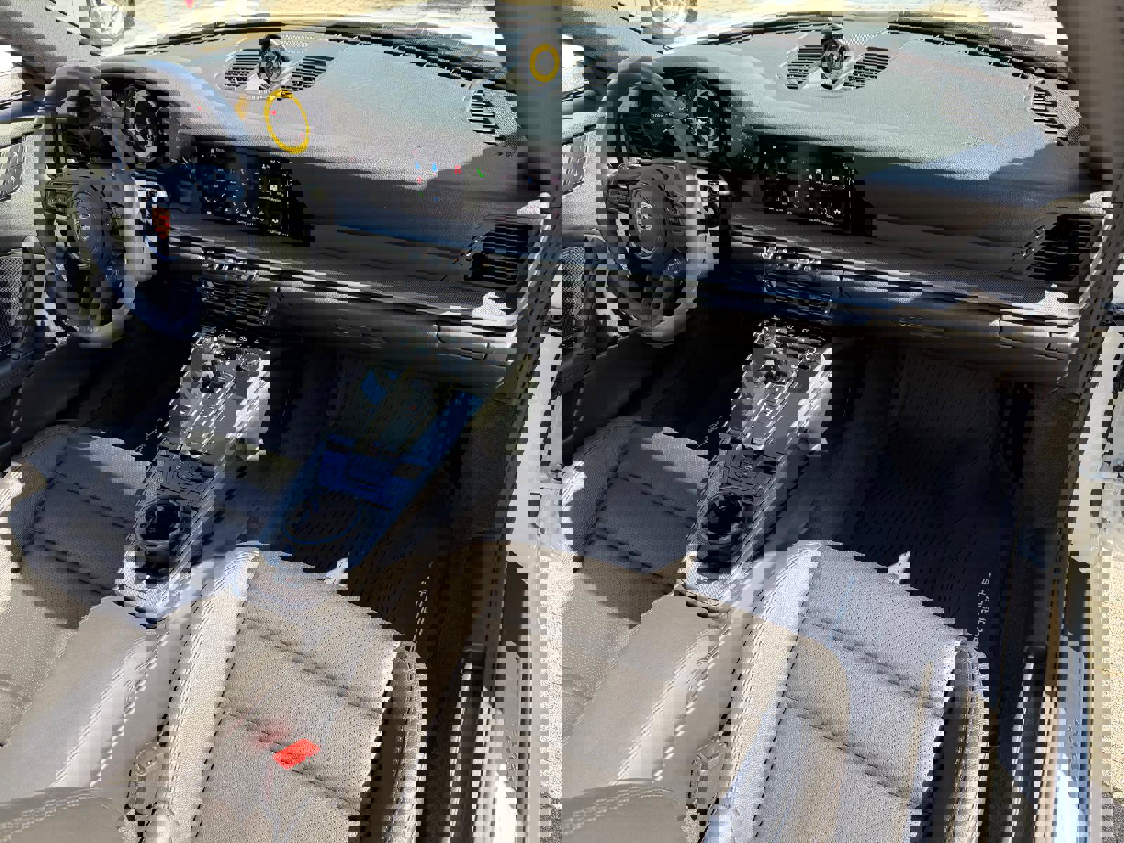 Used 2023 Porsche 911 Carrera image 47