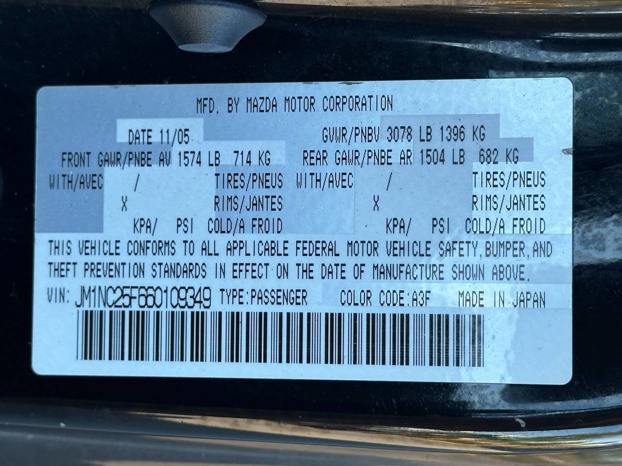 Used 2006 MAZDA MX-5 Miata Sport image 12