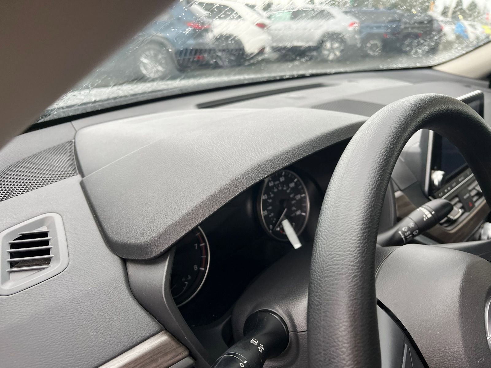 Used 2025 Nissan Altima 2.5 SV image 34