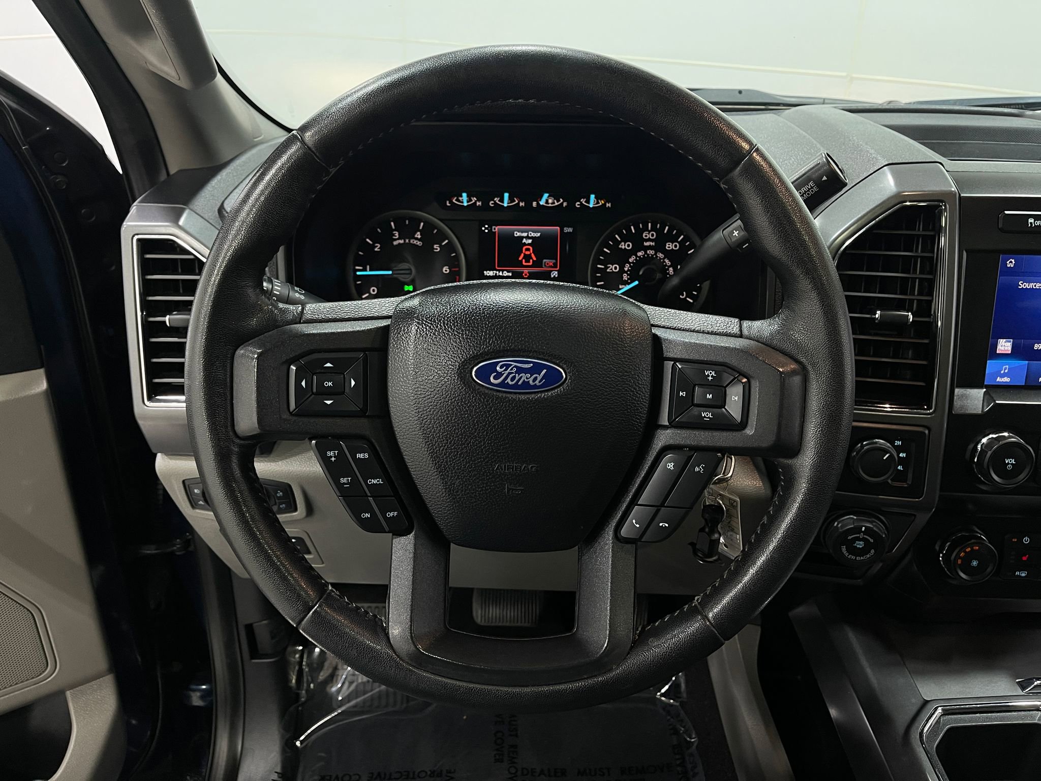 Used 2020 Ford F150 XLT w/ Equipment Group 302A Luxury AWD/4WD image 22
