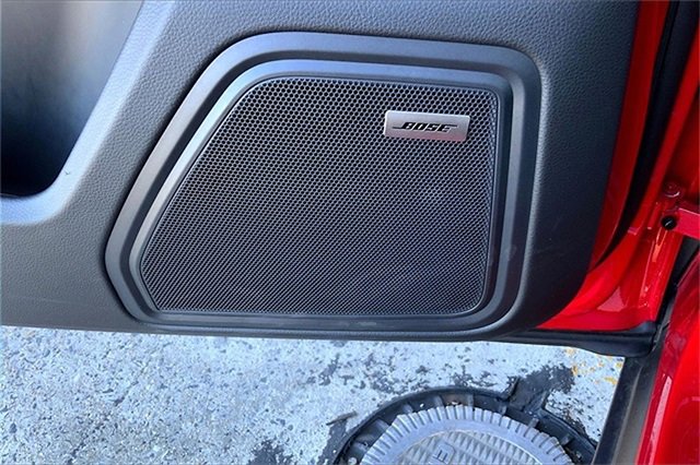 Used 2025 Porsche Macan image 33