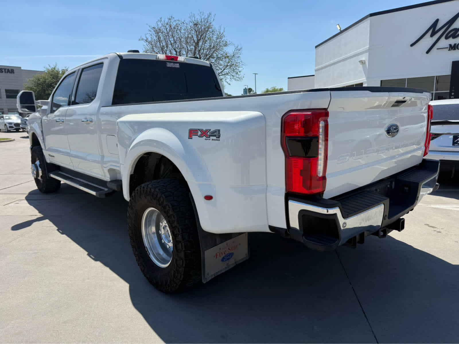 Used 2023 Ford F350 Lariat w/ Chrome Package image 2