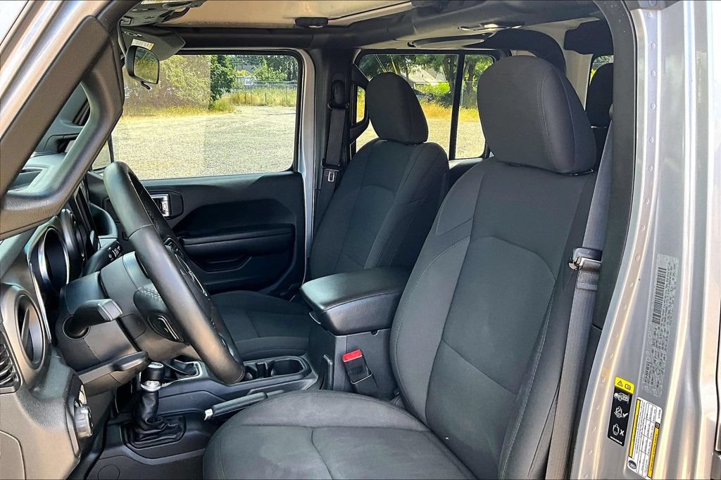 Used 2020 Jeep Gladiator Sport w/ Quick Order Package 24S AWD/4WD image 9