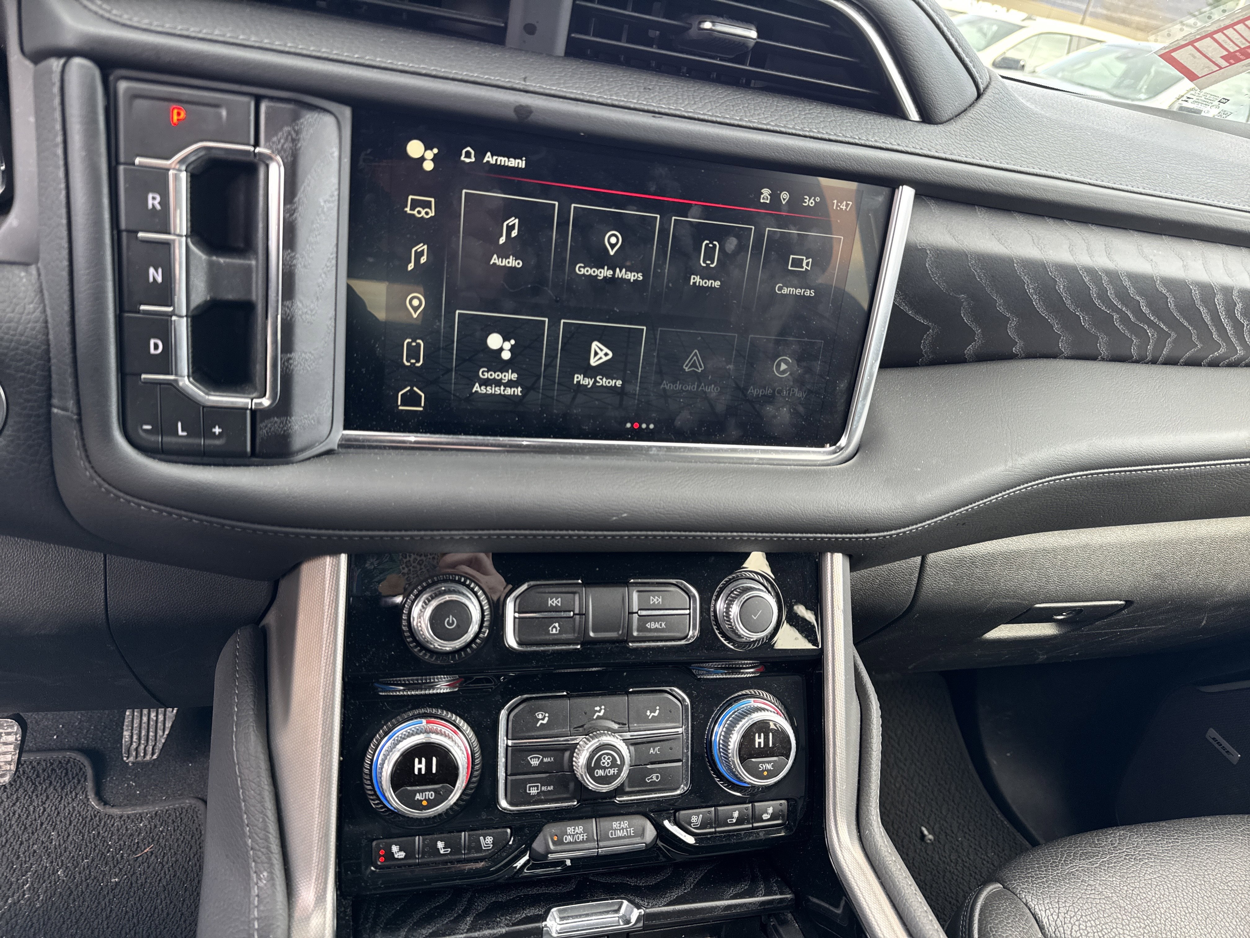 Used 2024 GMC Yukon XL Denali image 21