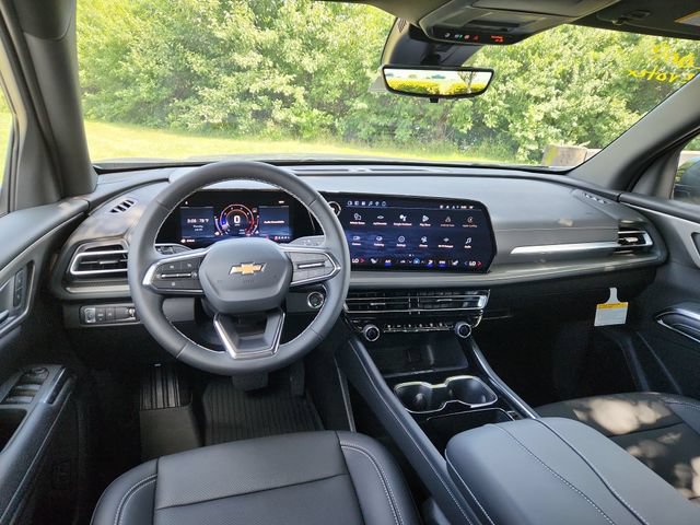 New 2026 Chevrolet Traverse LT w/ Driver Confidence Package FWD image 21