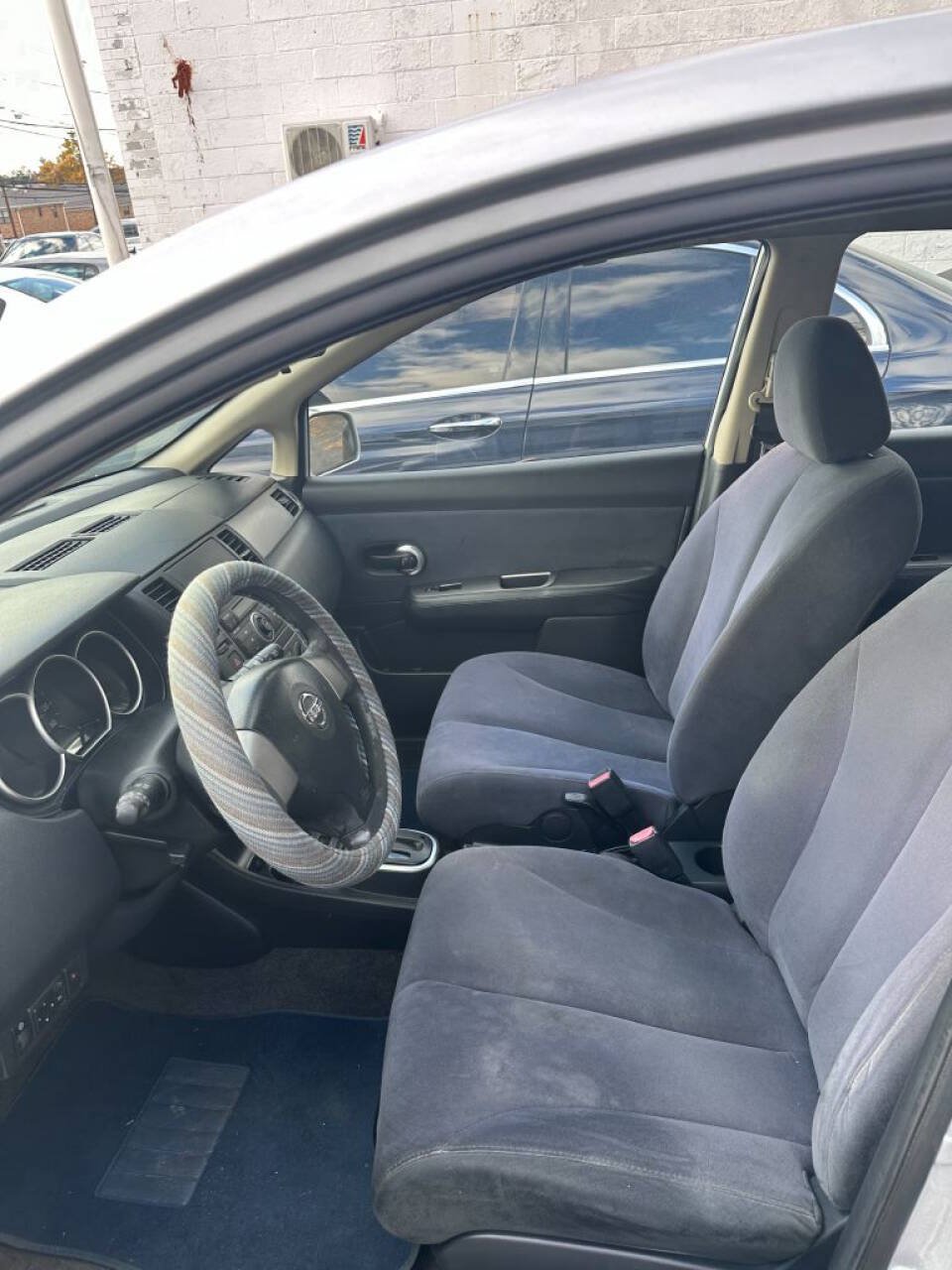 Used 2007 Nissan Versa 1.8 S w/ PWR Pkg FWD image 14