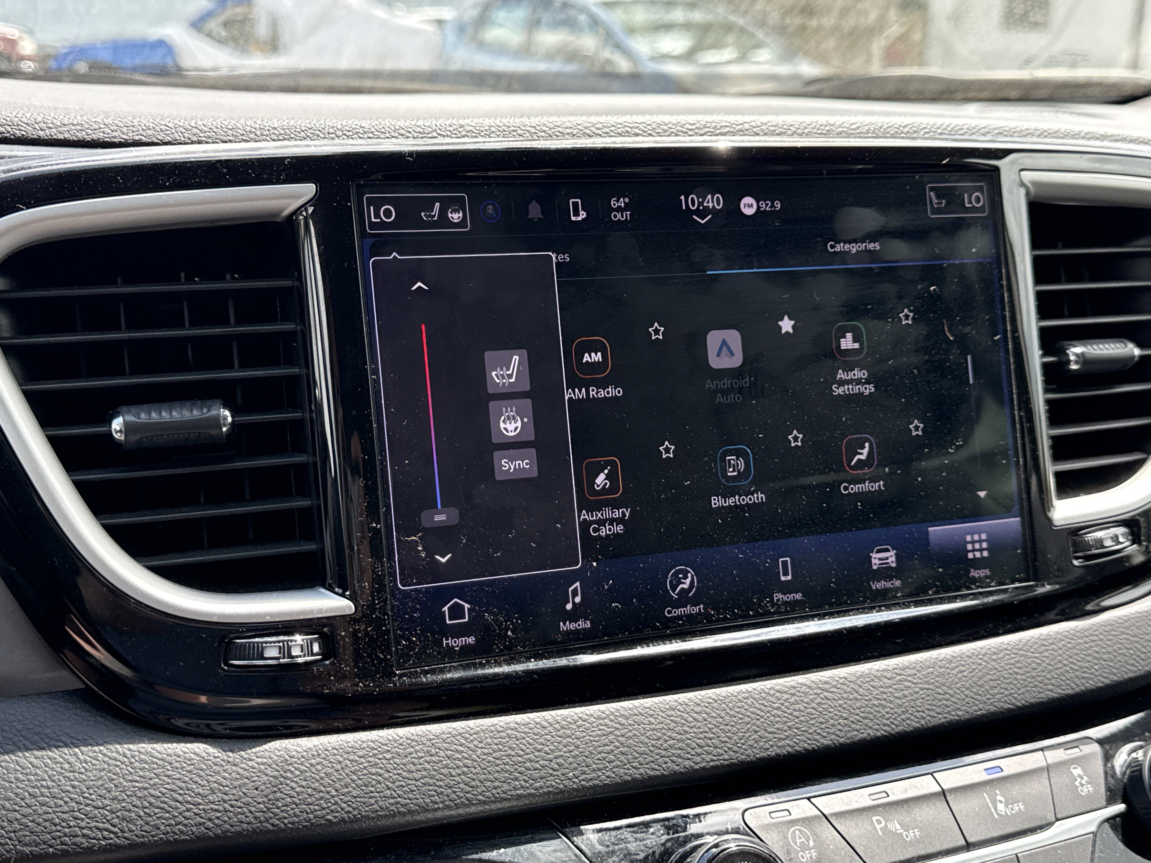 Used 2024 Chrysler Pacifica Touring-L image 21