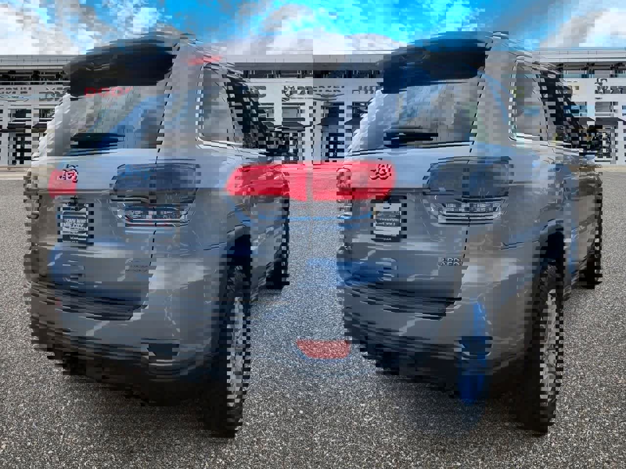 Used 2015 Jeep Grand Cherokee Laredo w/ Quick Order Package 23E image 8