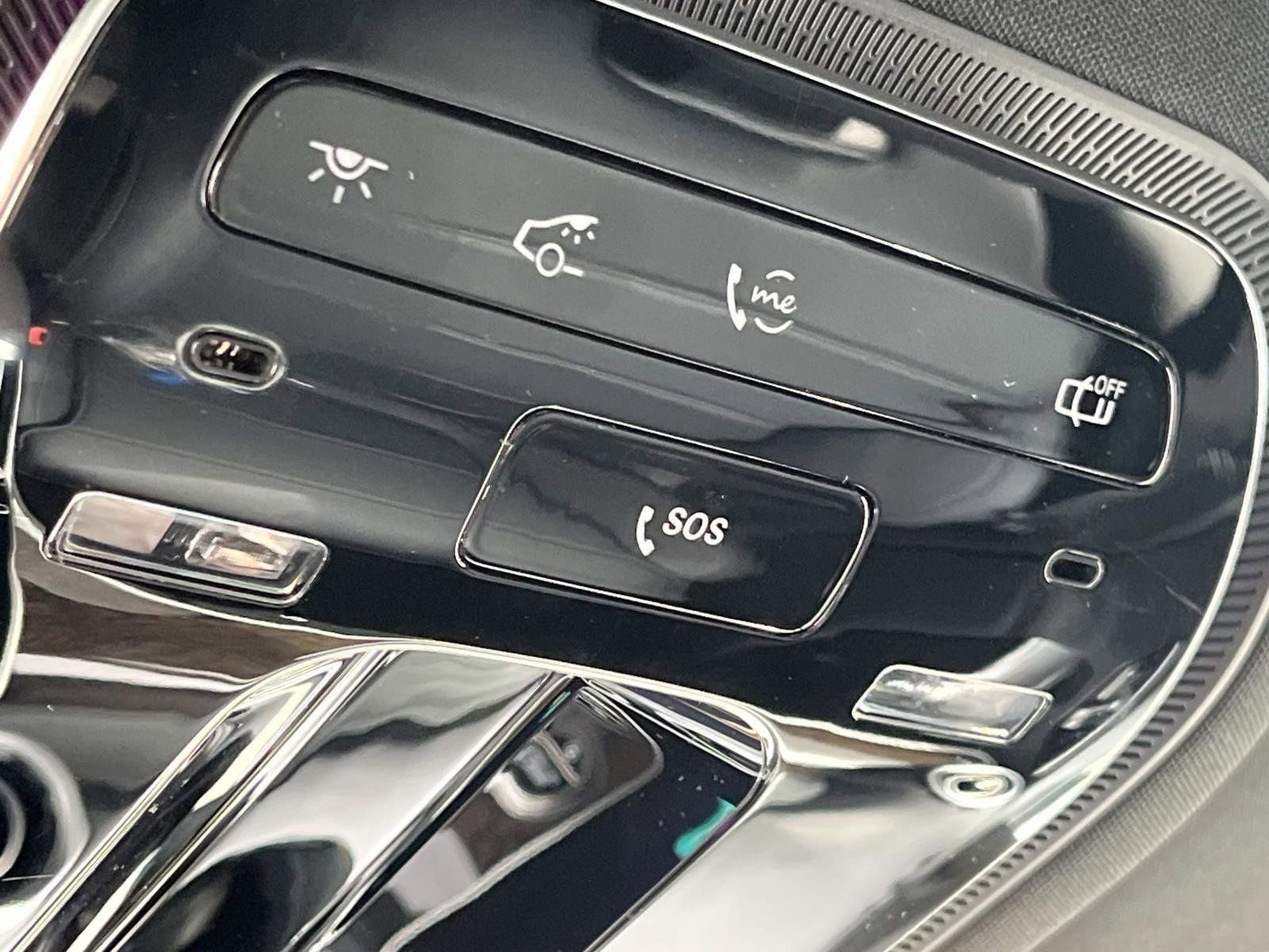 Certified 2025 Mercedes-Benz GLC 300 image 29