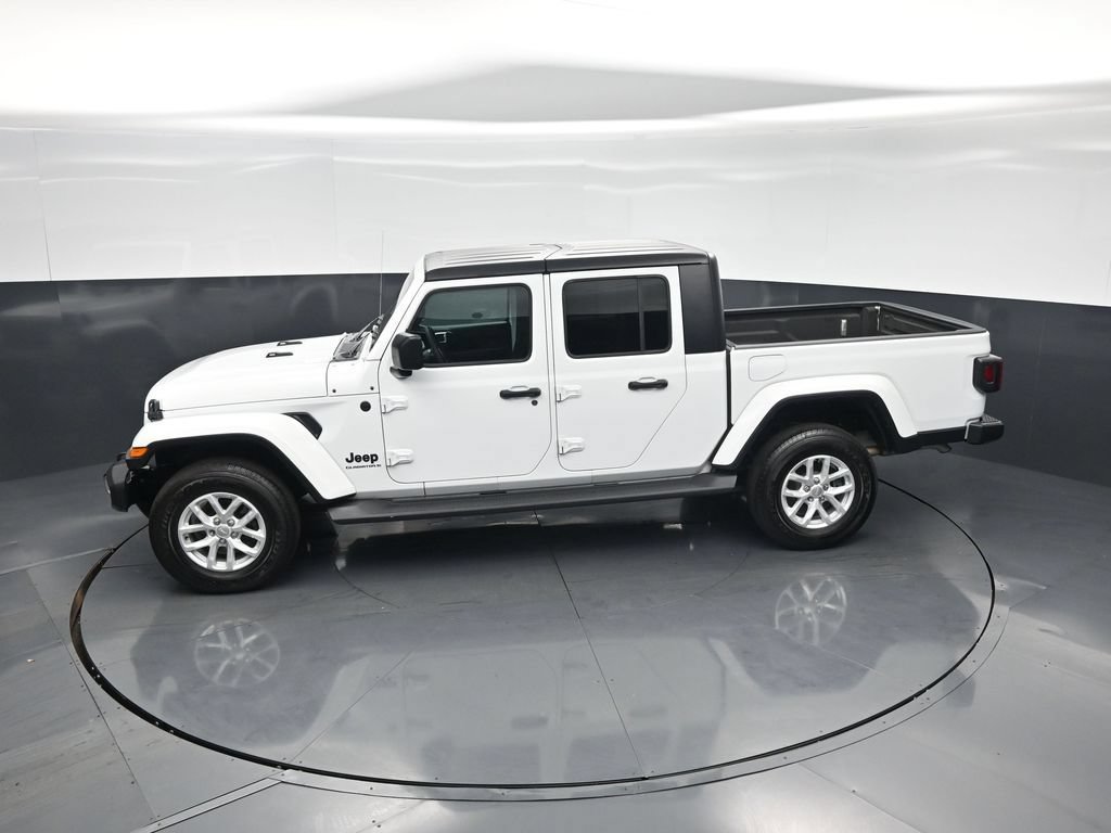 Used 2023 Jeep Gladiator Sport AWD/4WD image 37