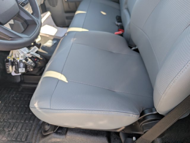 New 2027 Ford F750 2WD Regular Cab Super Duty image 17