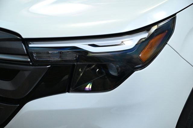 Certified 2025 Subaru Forester Premium image 16