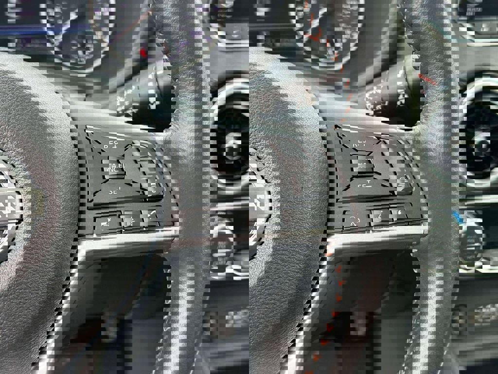 Used 2024 Nissan Sentra SR w/ SR Premium Package image 23