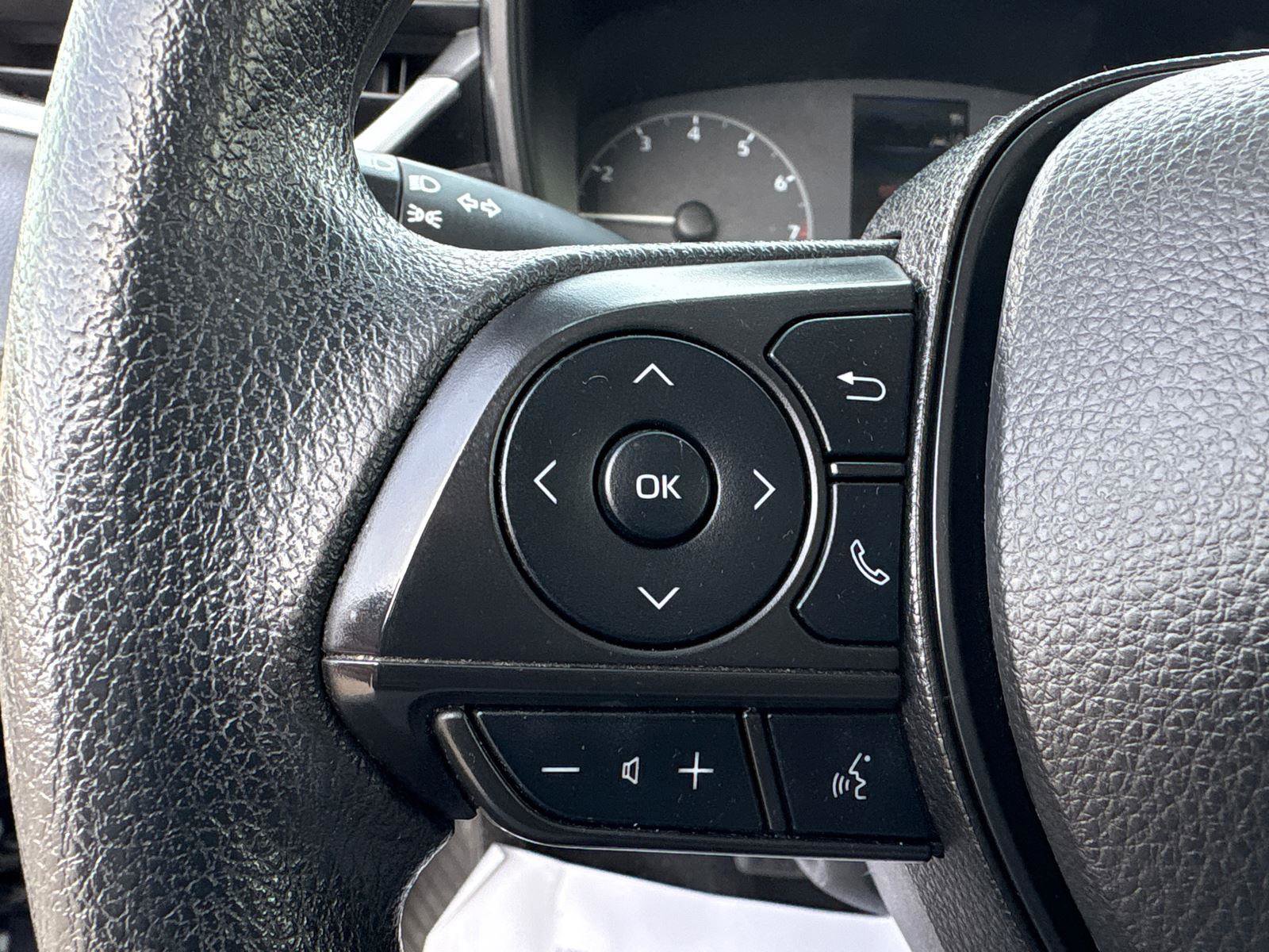 Used 2023 Toyota Corolla LE FWD image 21