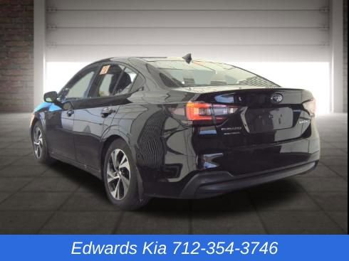 Used 2024 Subaru Legacy Premium image 5