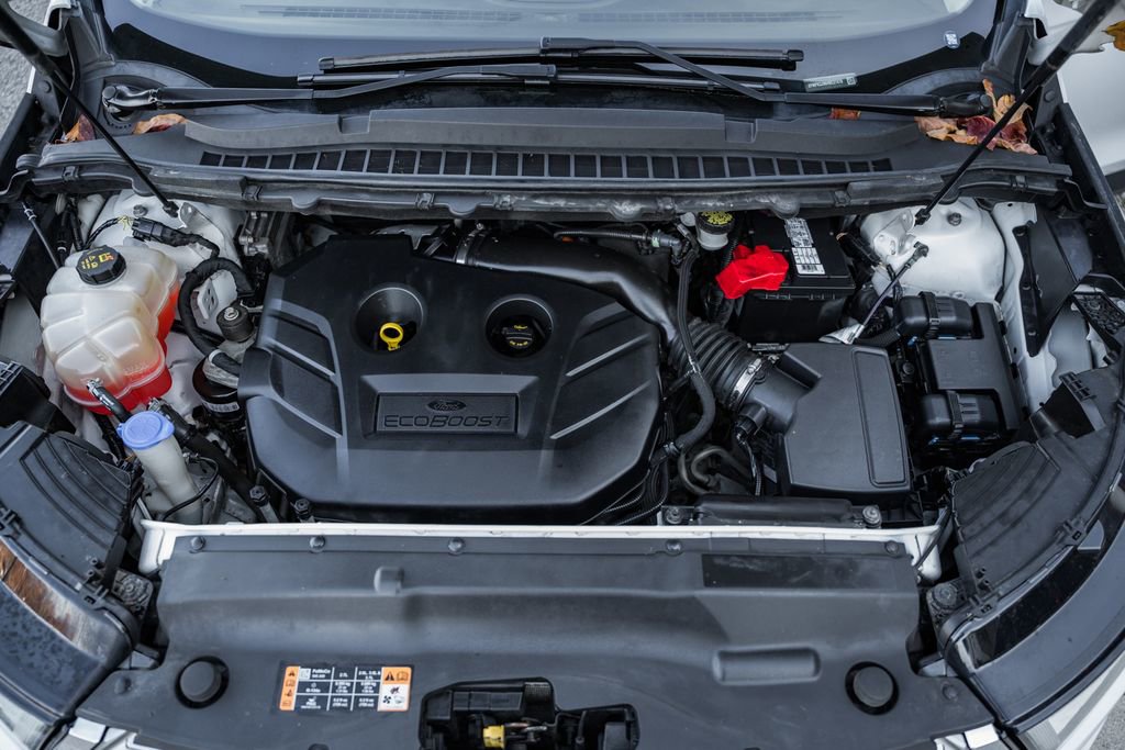 Used 2017 Ford Edge SEL w/ Equipment Group 201A image 18