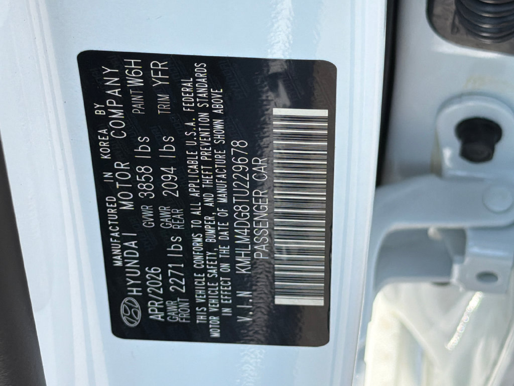 New 2026 Hyundai Elantra Sport FWD image 33