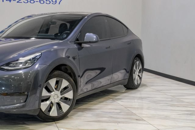 Used 2021 Tesla Model Y 2WD image 8