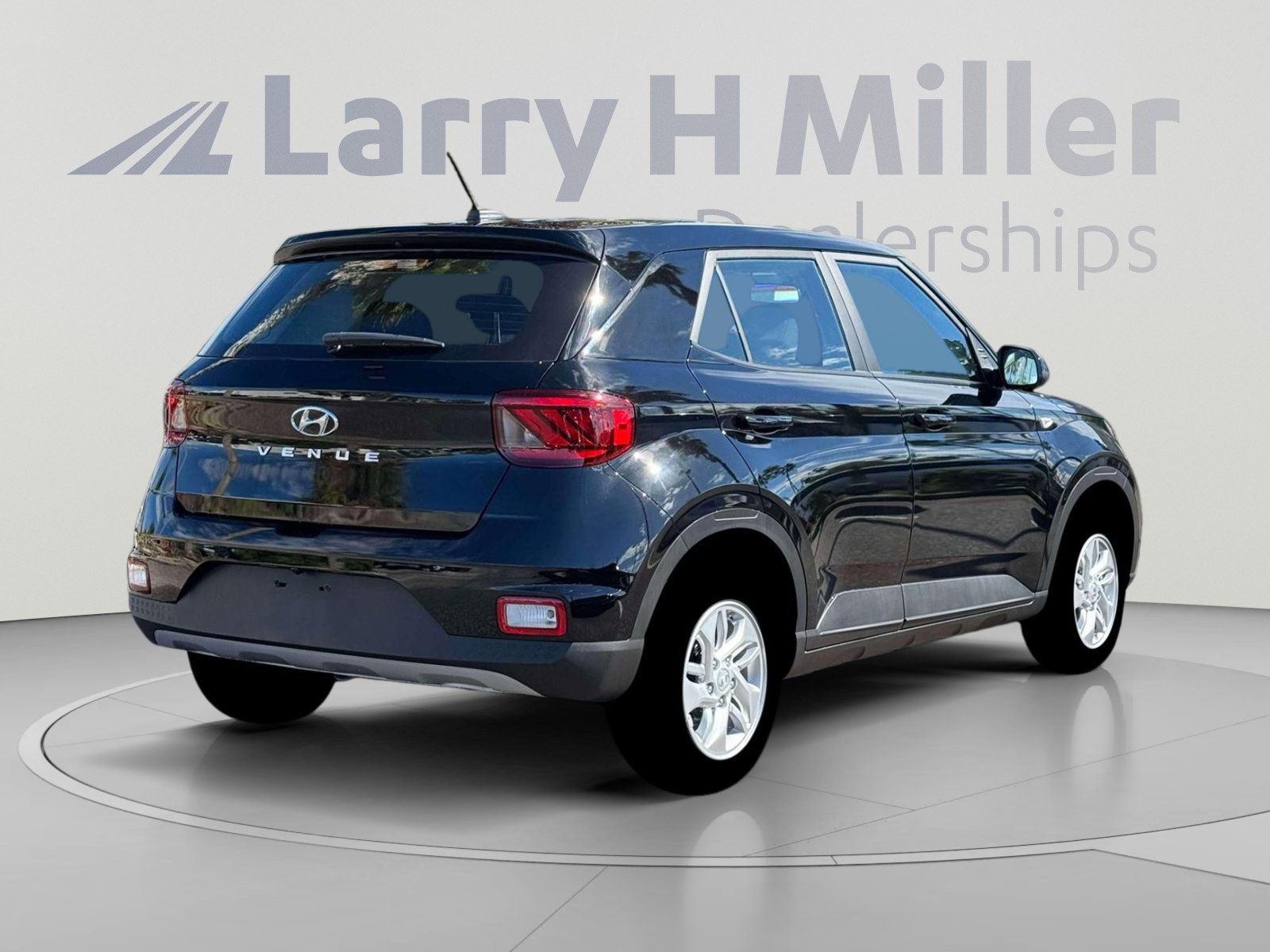 New 2026 Hyundai Venue SE FWD image 7