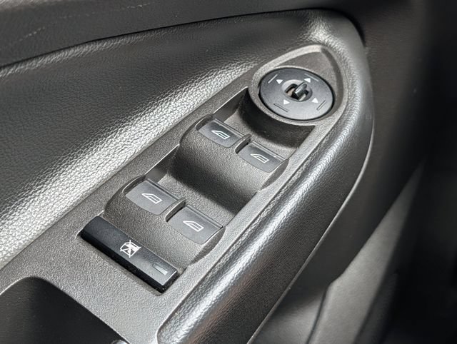 Used 2018 Ford Escape SE AWD/4WD image 15