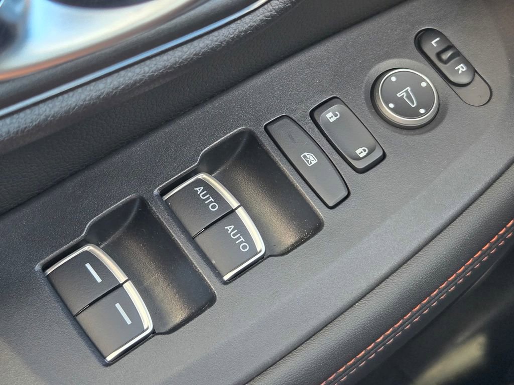 Used 2023 Honda HR-V Sport image 17