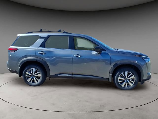 New 2026 Nissan Pathfinder SL image 10