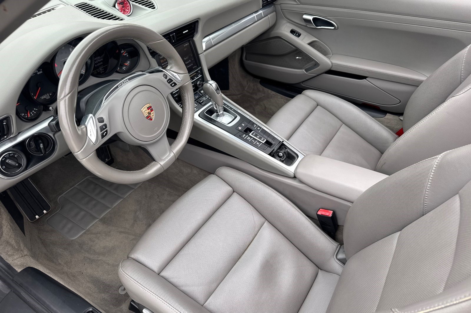 Used 2013 Porsche 911 Carrera S RWD image 4