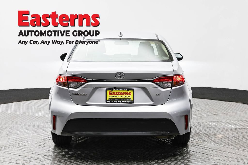 Used 2023 Toyota Corolla LE FWD image 6