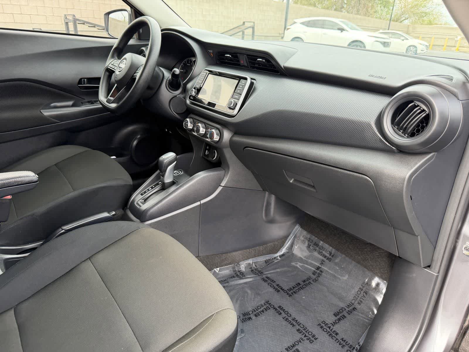 Certified 2025 Nissan Kicks Play S FWD image 11