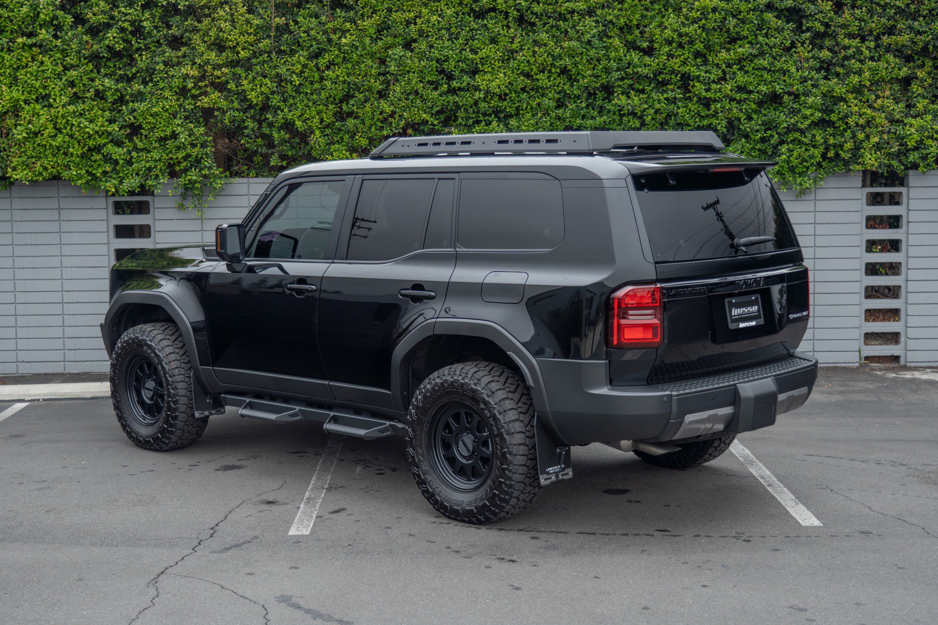 Used 2024 Toyota Land Cruiser image 24