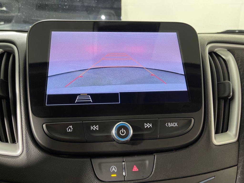 Used 2023 Chevrolet Malibu LT image 24