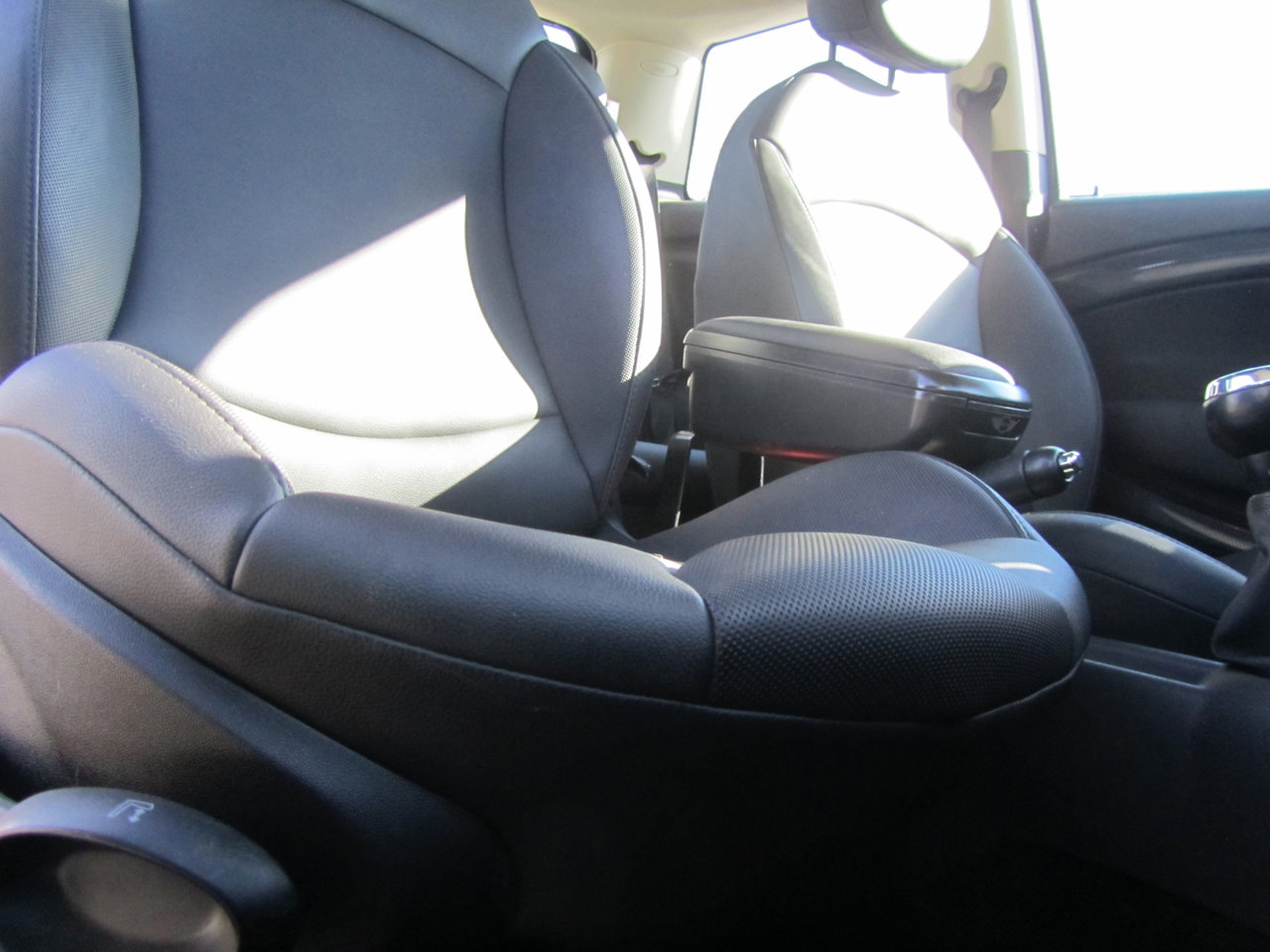 Used 2013 MINI Cooper S image 23