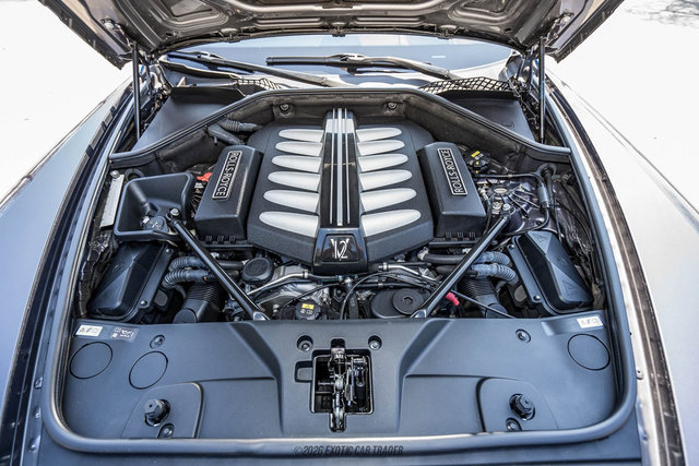 Used 2016 Rolls-Royce Wraith RWD image 15