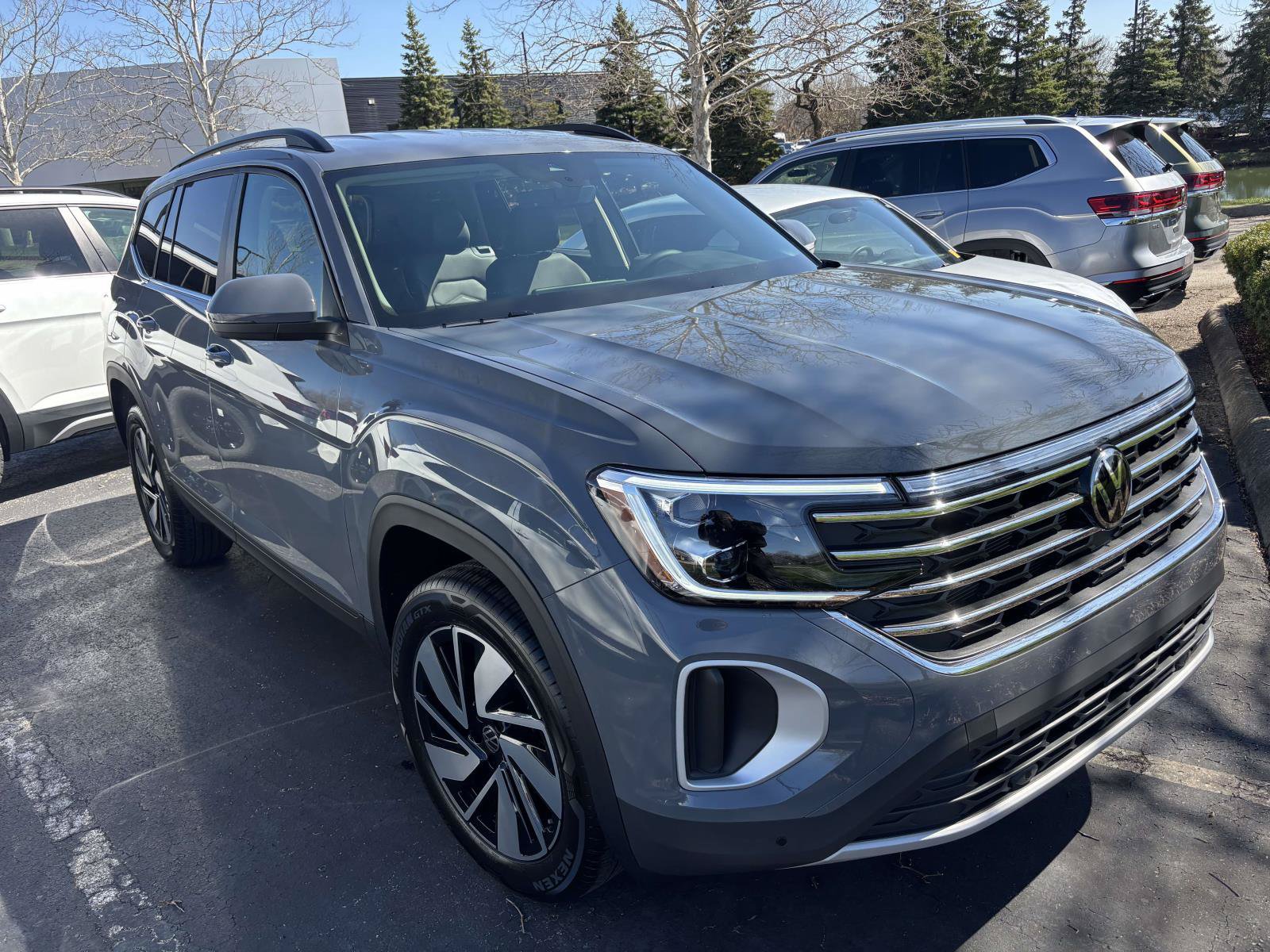 New 2026 Volkswagen Atlas SE AWD/4WD image 3