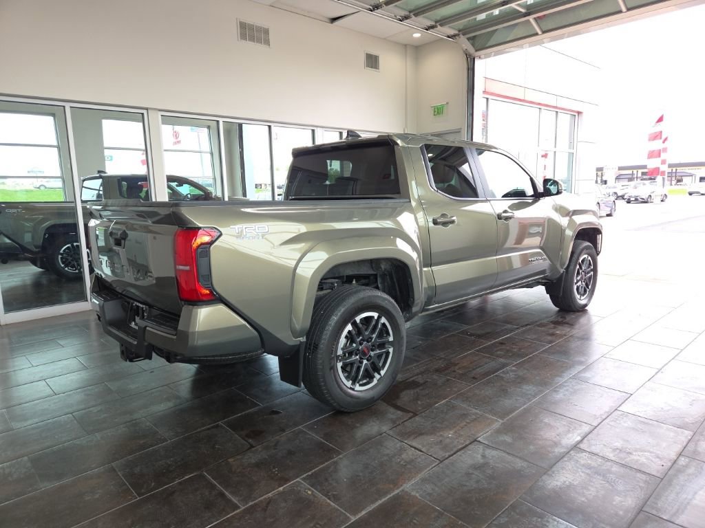 Used 2024 Toyota Tacoma TRD Sport image 8