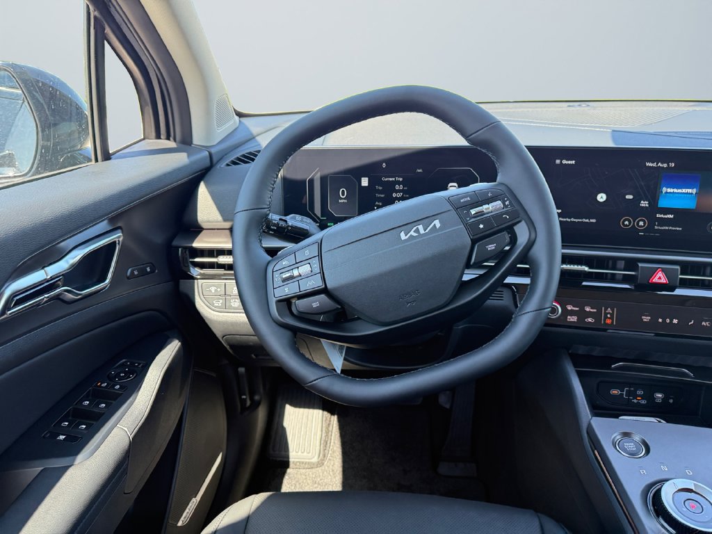New 2027 Kia Sportage SX Prestige AWD/4WD image 12
