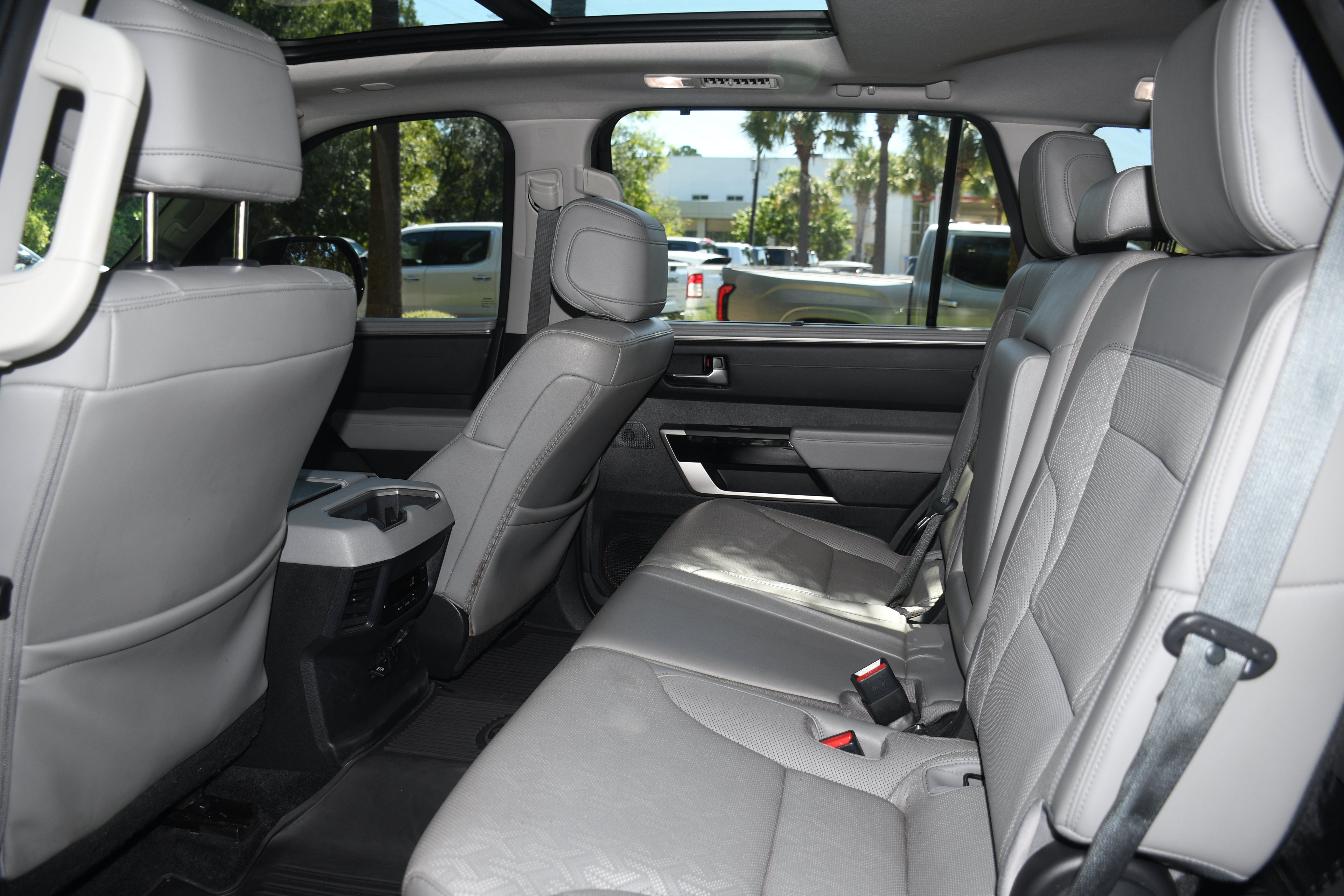 Certified 2023 Toyota Sequoia Limited w/ Tow Technology Package AWD/4WD image 19