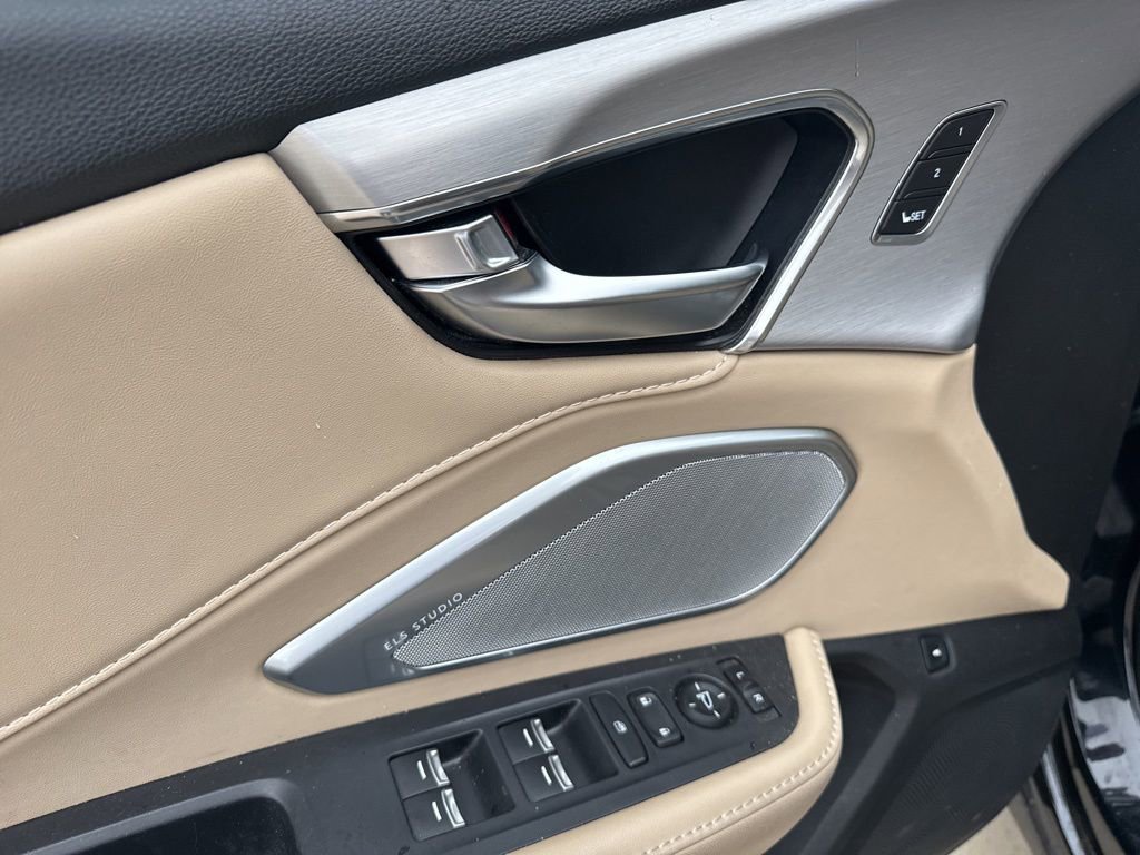 Used 2023 Acura RDX FWD w/ Technology Package image 15