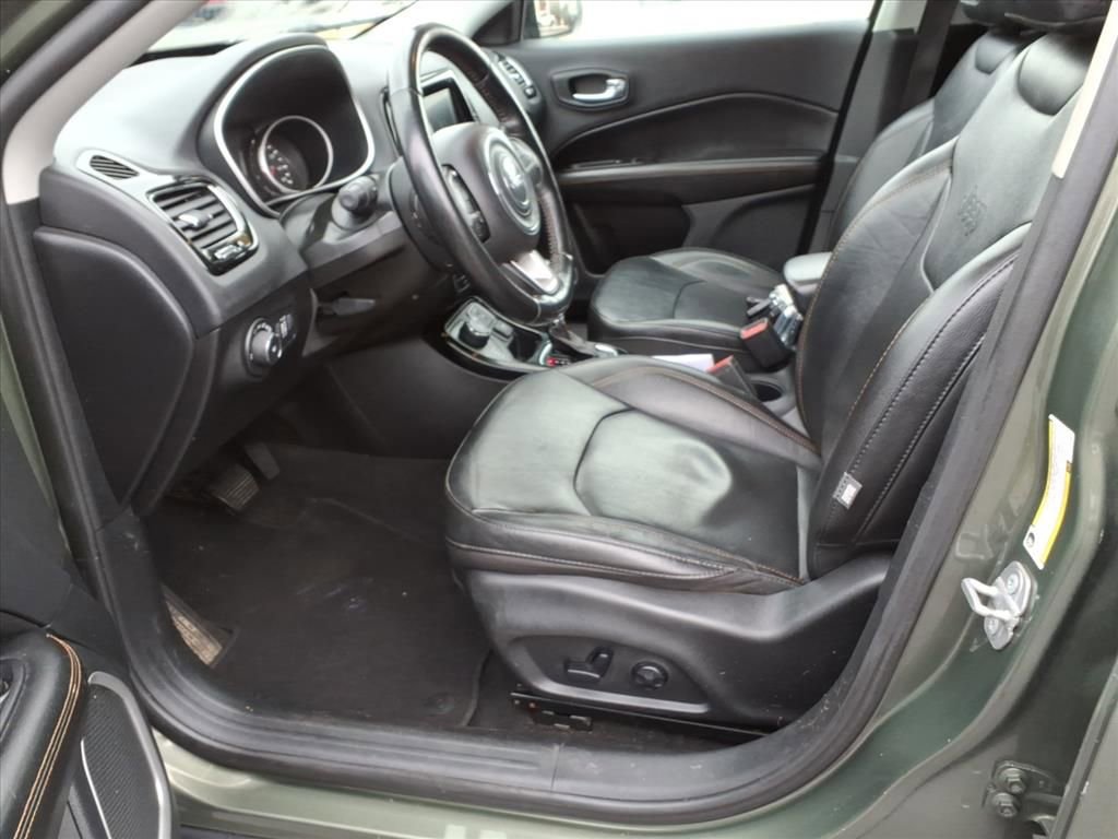 Used 2020 Jeep Compass Limited image 15