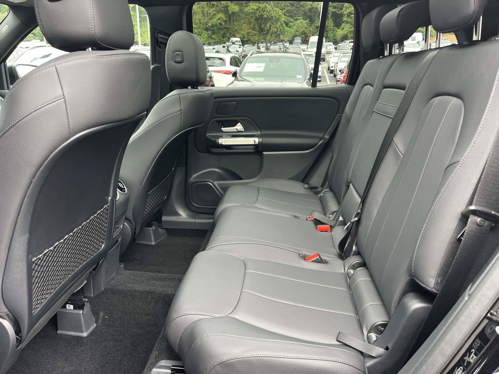 New 2026 Mercedes-Benz GLB 250 4MATIC image 36