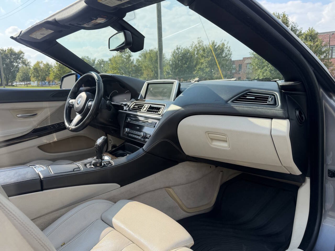Used 2014 BMW 640i Convertible RWD image 18