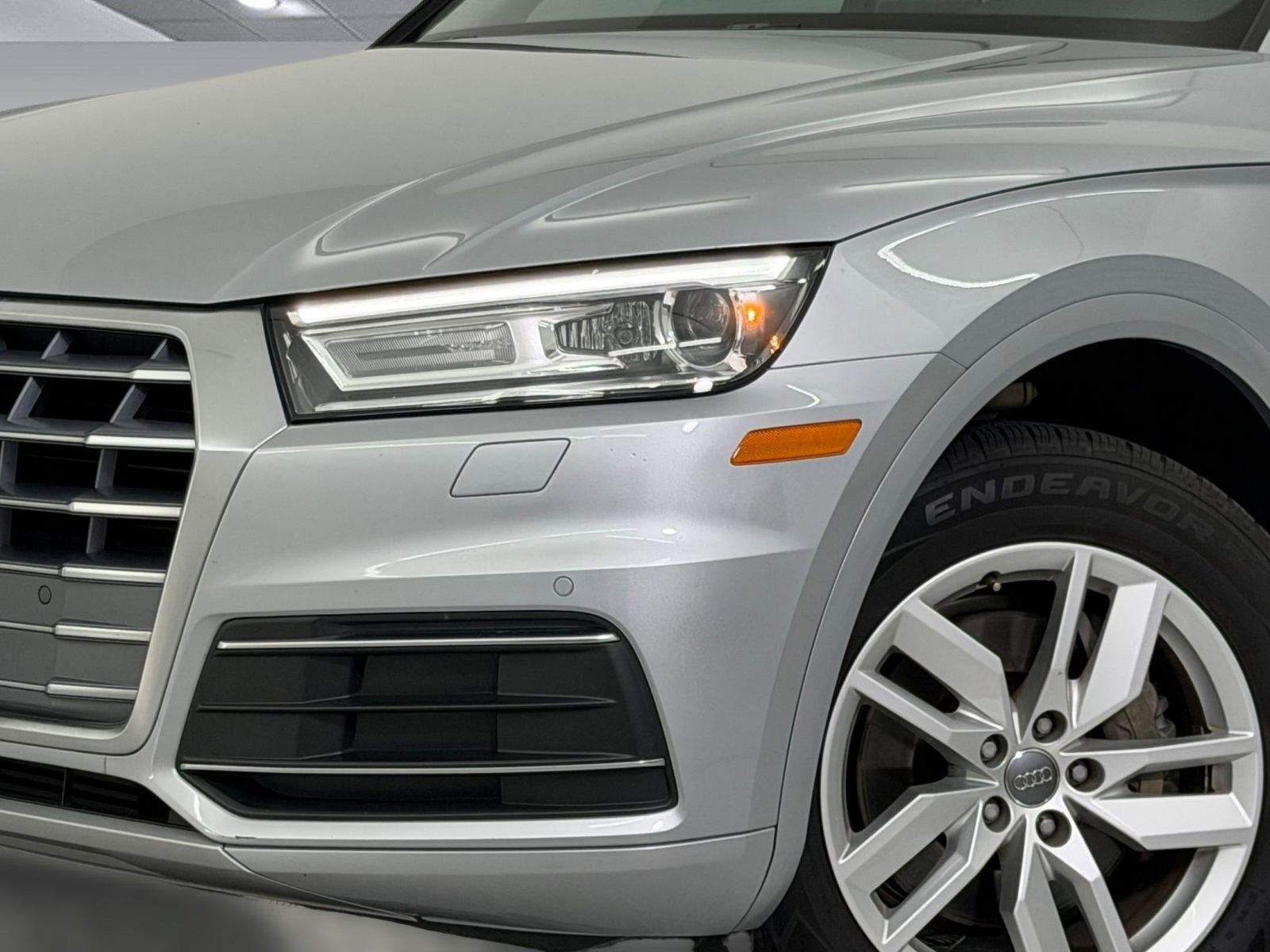 Used 2020 Audi Q5 2.0T Premium AWD/4WD image 11