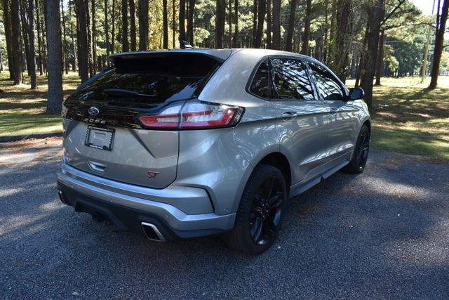 Used 2022 Ford Edge ST w/ Equipment Group 401A image 4