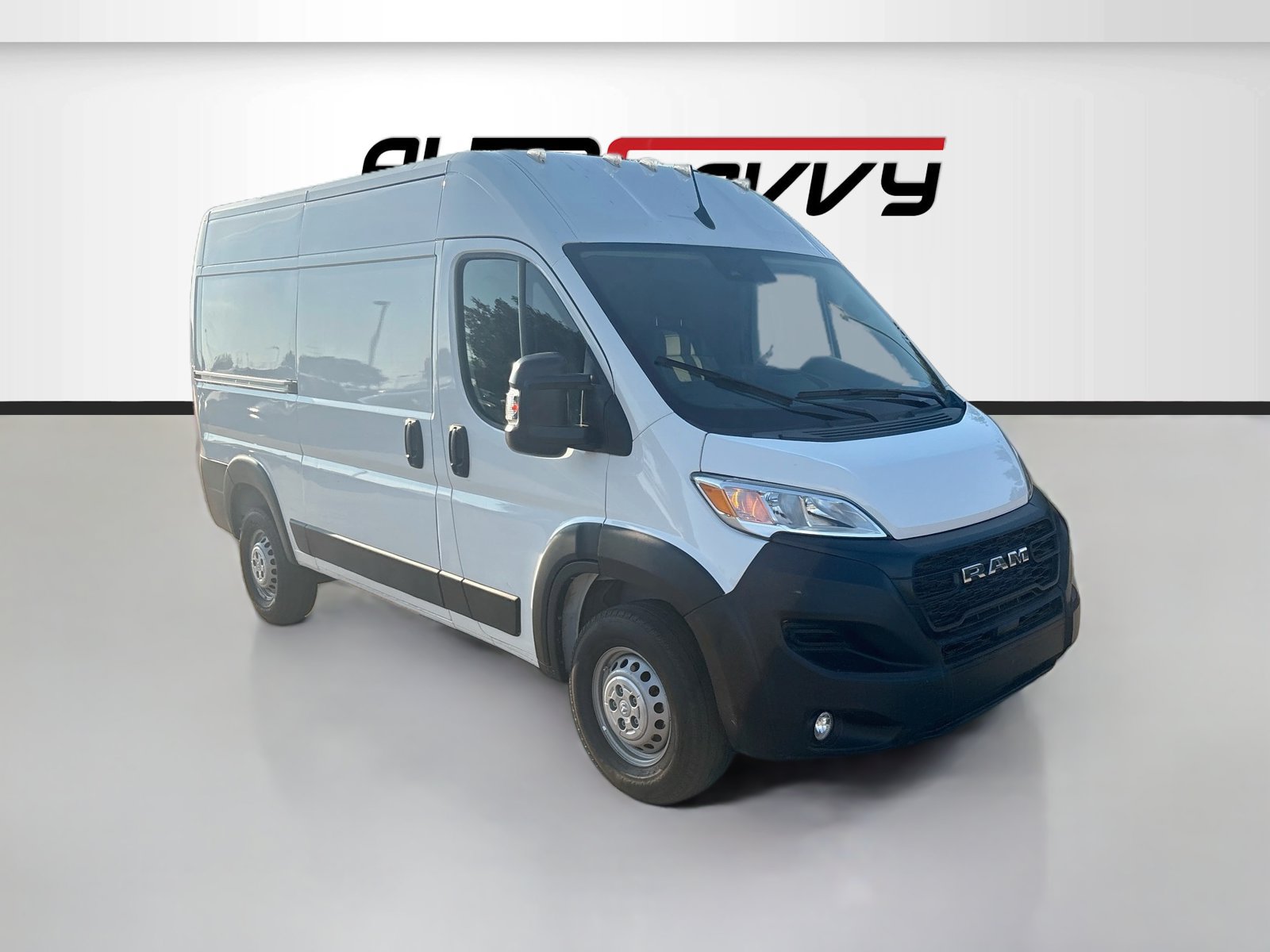 Used 2024 RAM ProMaster 2500 w/ Convenience Group FWD image 1
