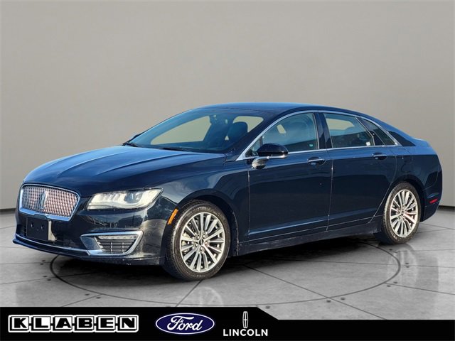 Used 2017 Lincoln MKZ Premiere image 1