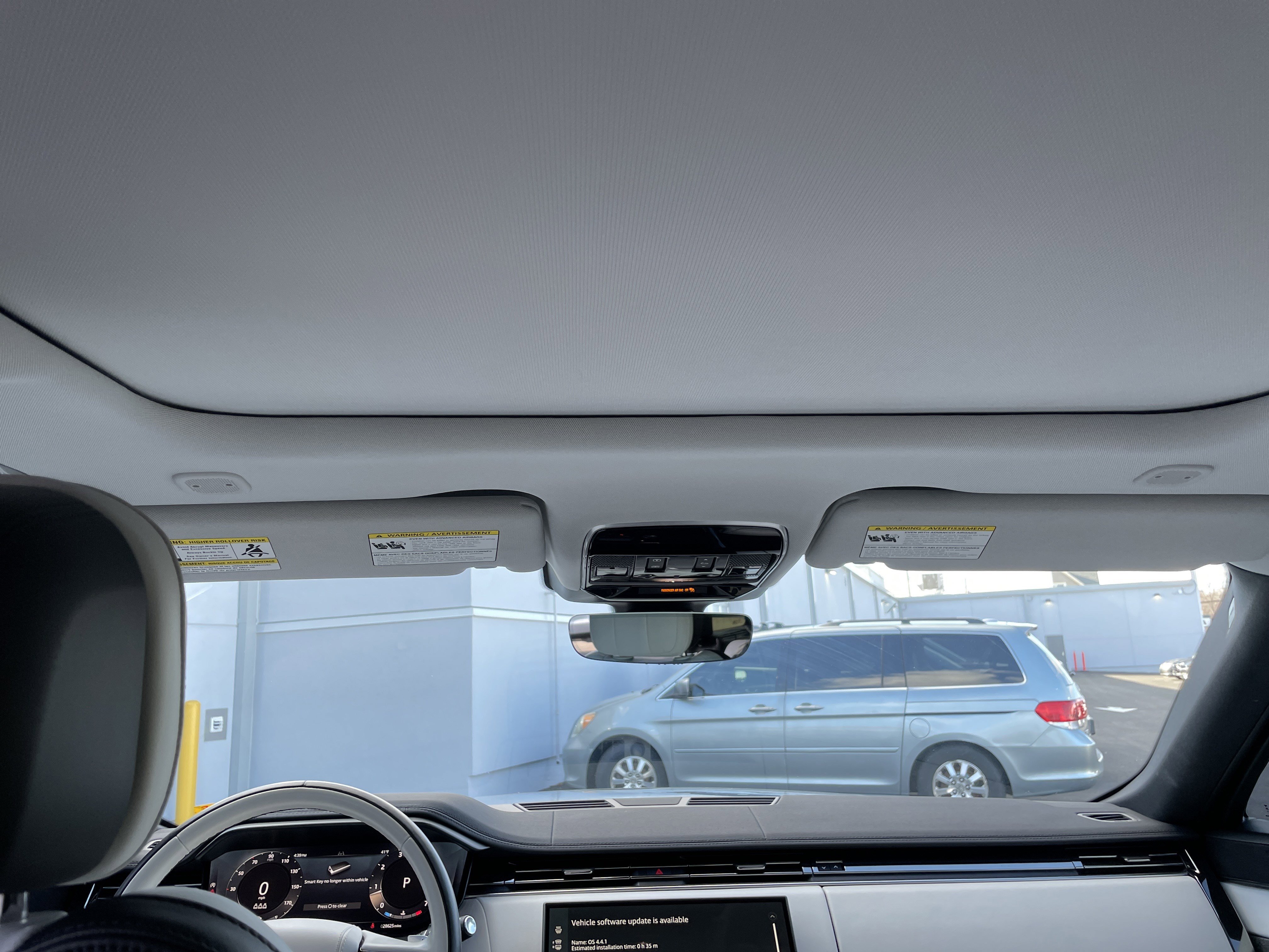 Used 2024 Land Rover Range Rover Sport Dynamic SE image 35