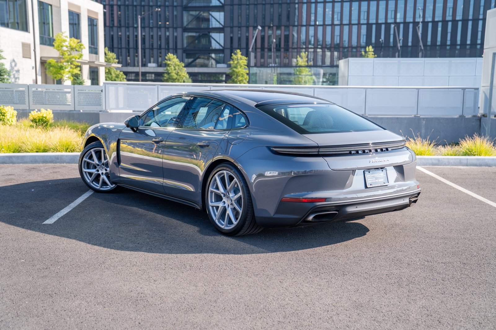Certified 2026 Porsche Panamera 4 AWD/4WD image 3