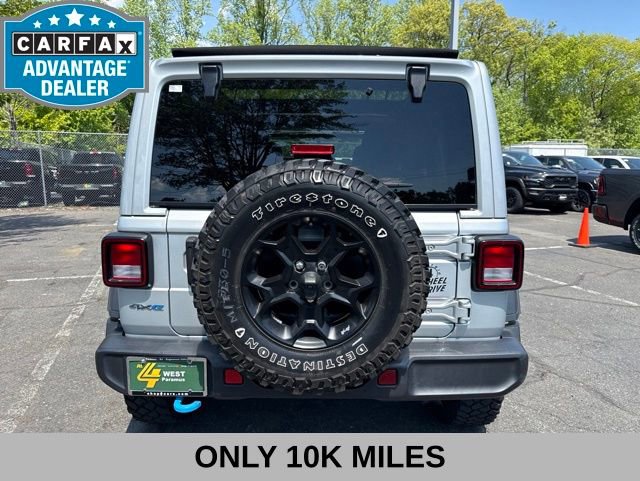 Used 2023 Jeep Wrangler Unlimited w/ Sun & Screen Package AWD/4WD image 22